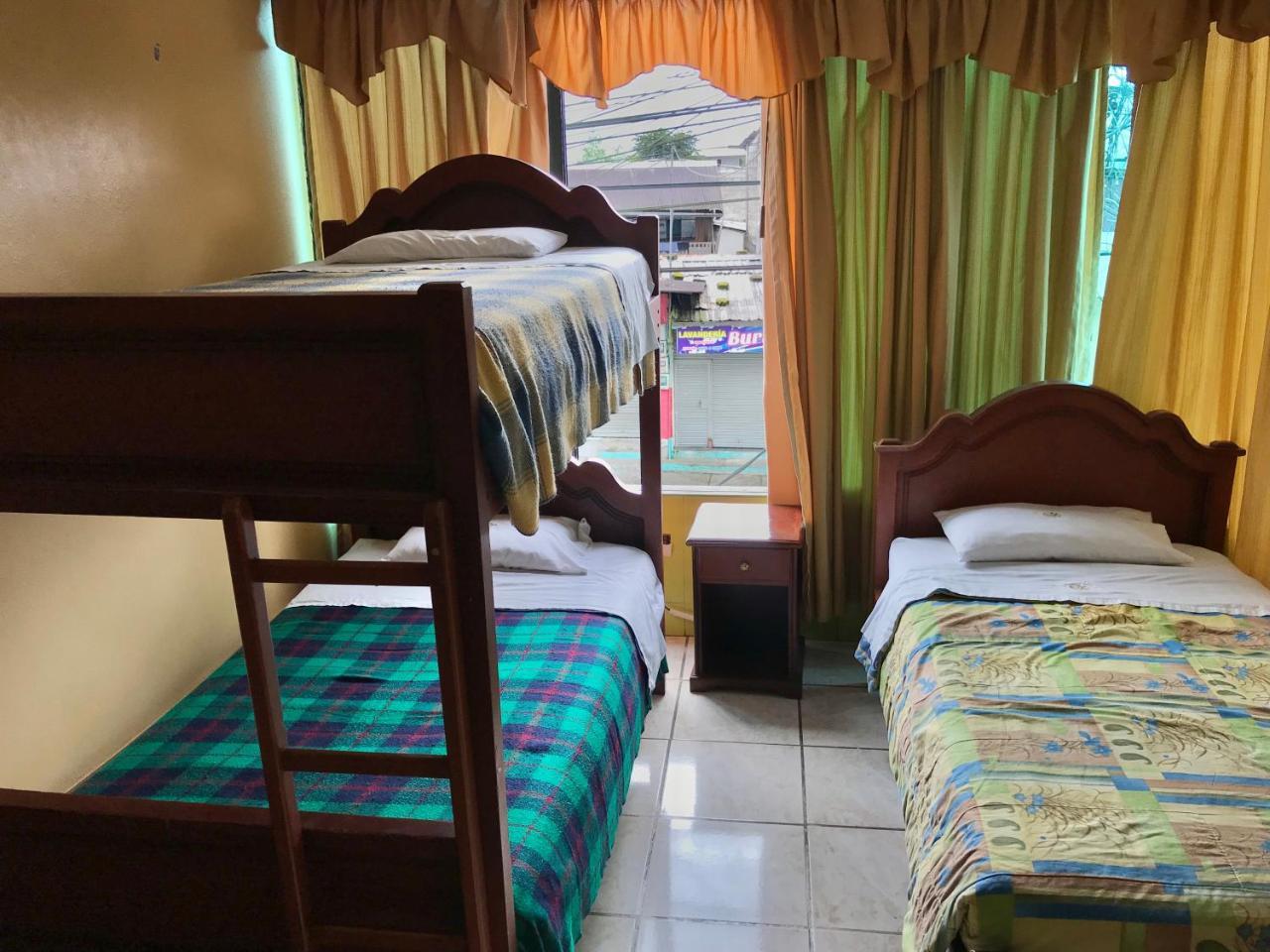 Kanoas Hostal Puyo Exterior foto
